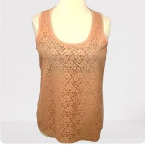 SIMPLY VERA Lace Front Top . NWOT